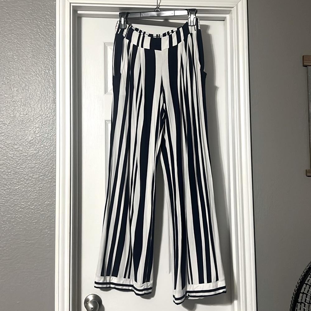Sz S Soma cotton pants with pockets